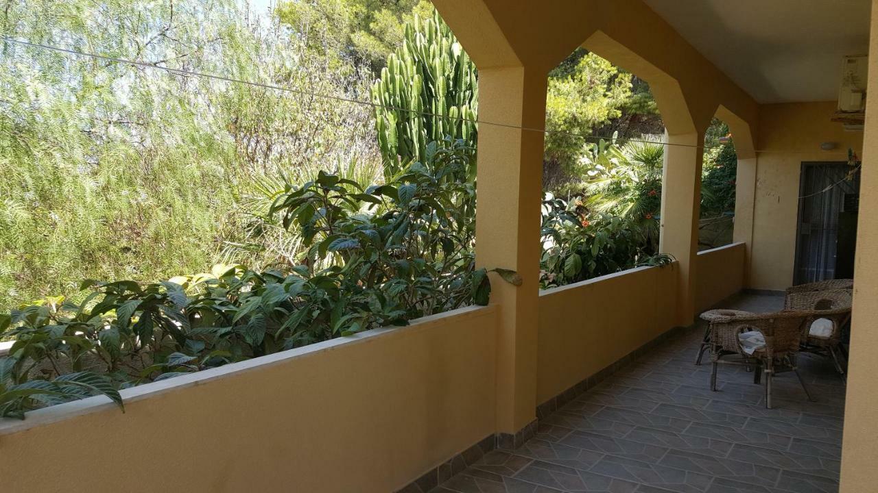 Villa Alba Valderice Exterior photo