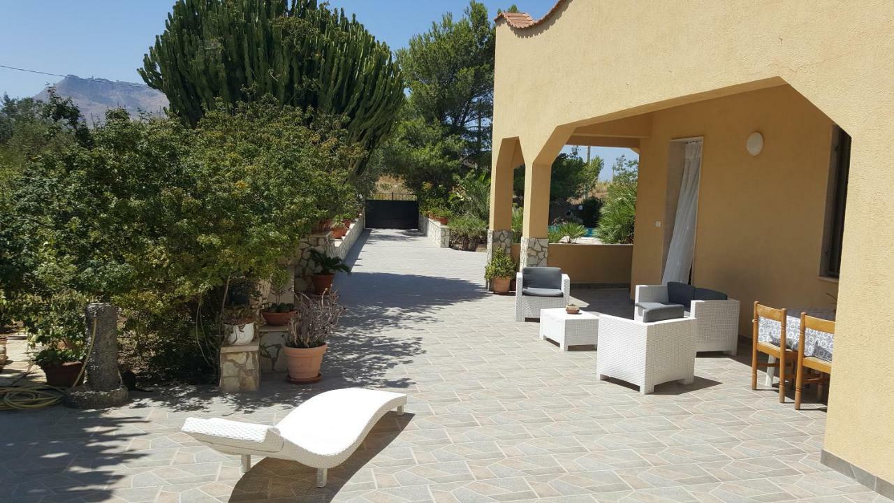 Villa Alba Valderice Exterior photo